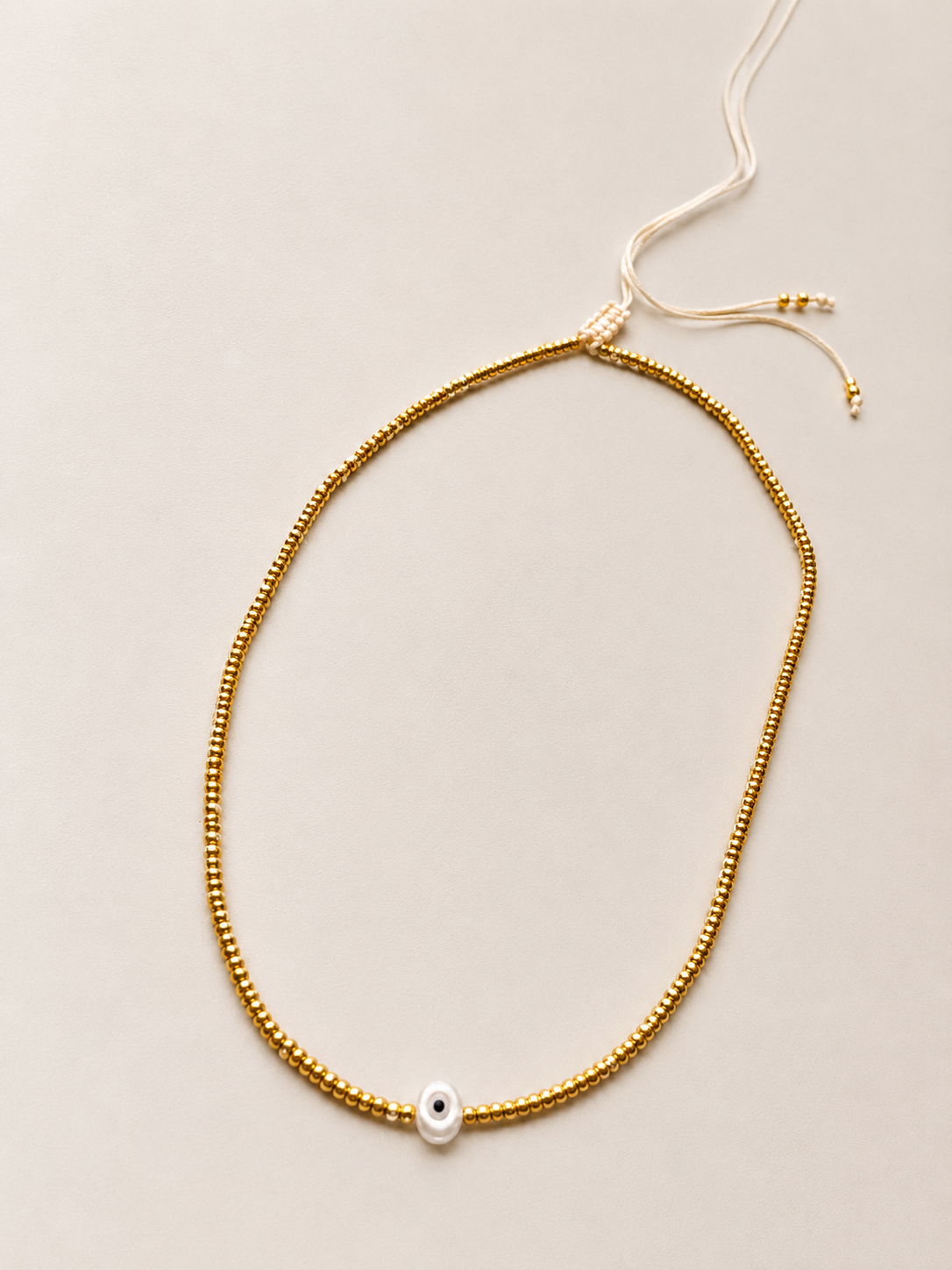 ChatGPT Image 15 ago 2026, 20_15_01 Collar Summer Dorado - Imagen 1